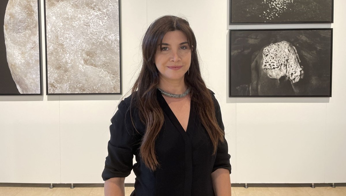 Ebru Ceylan’ın “Dünyanın Gecesi” fotoğraf sergisi açıldı