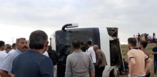 Kayseri’de tur otobüsü devrildi: 30 yaralı