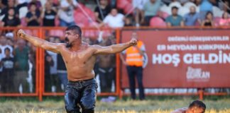 Kırkpınar Yağlı Güreşleri: Başpehlivanlığı Cengizhan Şimşek kazandı