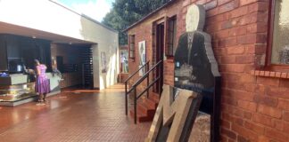 Nelson Mandela’ya hediye edilen dünya boks şampiyonası kemeri çalındı