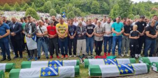 Srebrenitsa soykırımının 50 kurbanı daha toprağa verildi