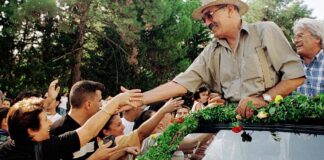 Türk sinemasının çok yönlü oyuncusu Fikret Hakan 5. ölüm yıl dönümünde anılıyor