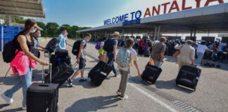 Türkiye’ye 6 ayda 16,4 milyon turist geldi