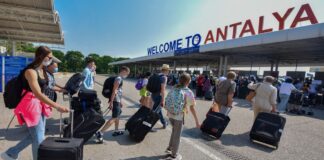 Antalya’ya hava yoluyla gelen turist sayısı 7 milyonu geçti