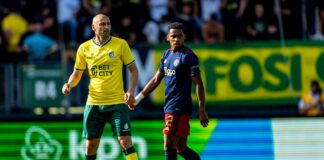 Burak Yılmaz Hollanda kariyerine frikik golüyle başladı