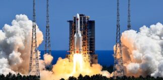 Çin Ay’a “sıçrayan” keşif aracı yollayacak