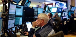 Piyasalar karışık seyrediyor