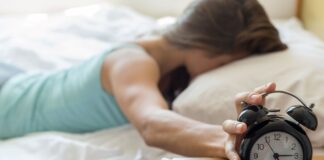 Sabahları alarmı ertelemek sağlığı nasıl etkiliyor?