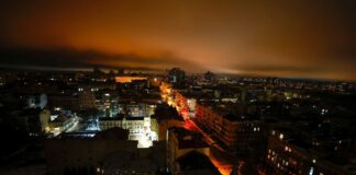 Zelenski’den elektrik kesintisi açıklaması: Kiev’de durum kötü