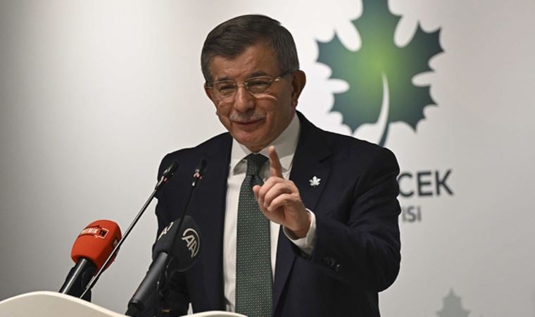 Ahmet Davutoğlu’ndan adaylık çıkışı: Düşman çatlatırcasına şu ana kadar söylemedik