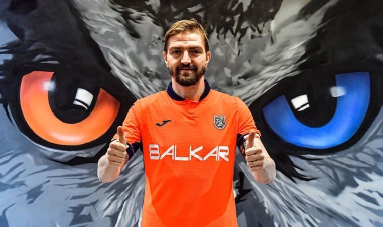 Başakşehir, Caner Erkin’i açıkladı!