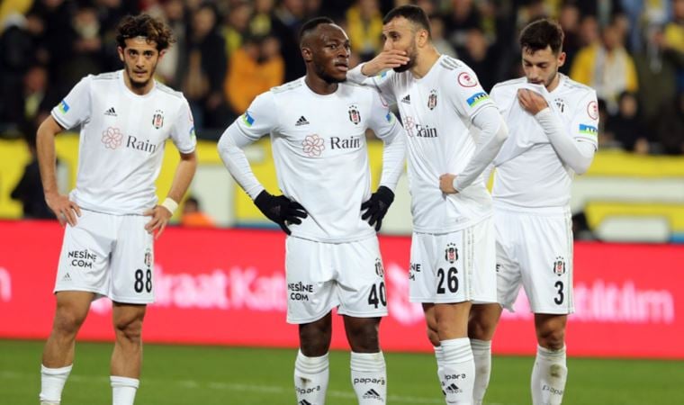 Beşiktaş’a büyük şok! Kupaya veda ettiler…