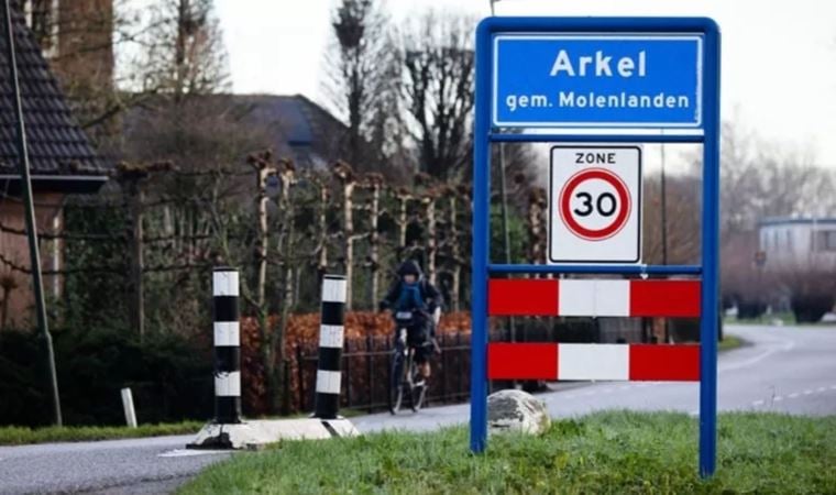 IŞİD ‘güvenlik şefi’ Hollanda’da oturma izni aldı