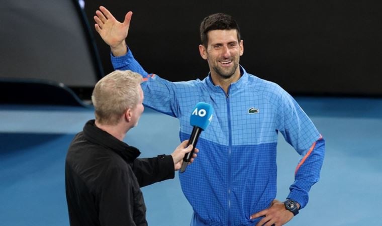 Novak Djokovic Avustralya Açık’ta yarı finale yükseldi