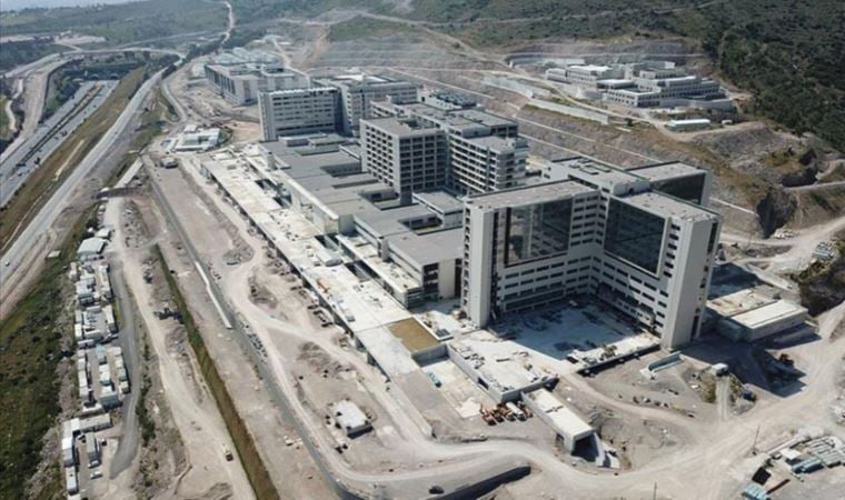 Bayraklı Şehir Hastanesi’nin açılışı 10 yılda yedinci kez ertelendi!