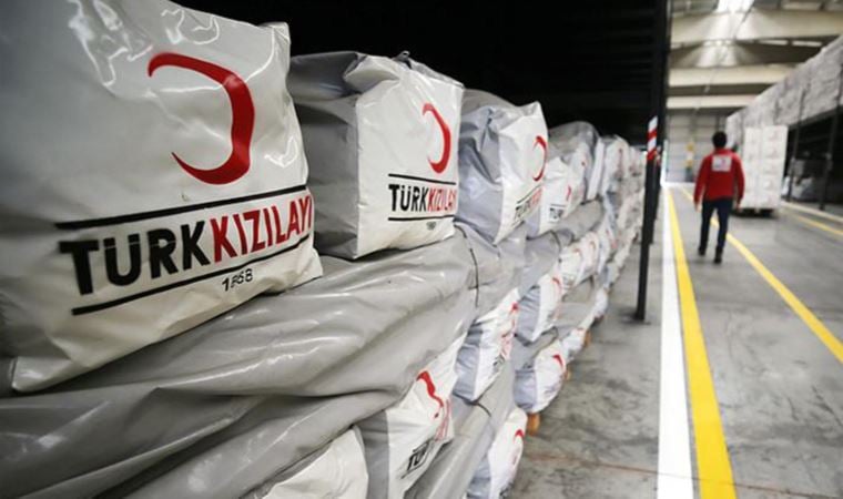 Depremin yaralarını sarmaya yetişemeyen Kızılay’ın üst yönetimi iktidara yakınlığıyla dikkat çekiyor