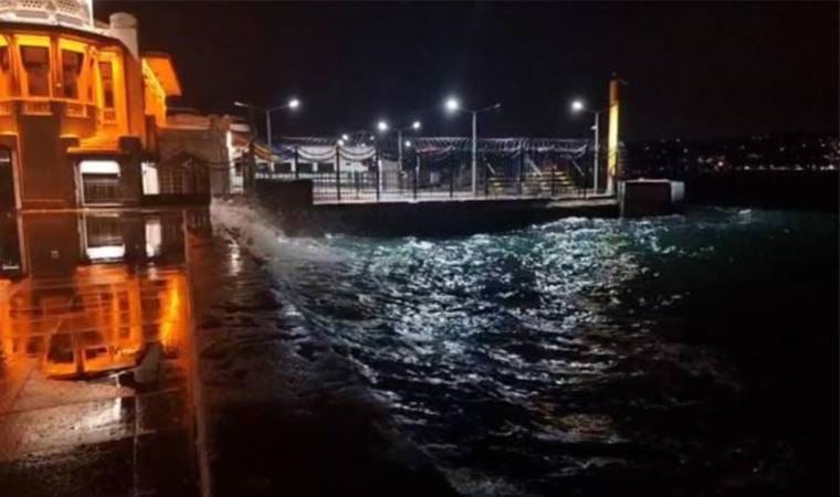İstanbul’da bazı vapur seferlerine lodos engeli
