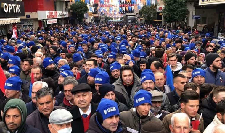Mavi bereden ‘FETÖ’ sabıkalı şirket çıktı: İşçileri baskıyla mitinge göndermişler
