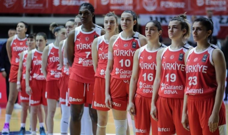 Türkiye deplasmanda Polonya’ya kaybetti