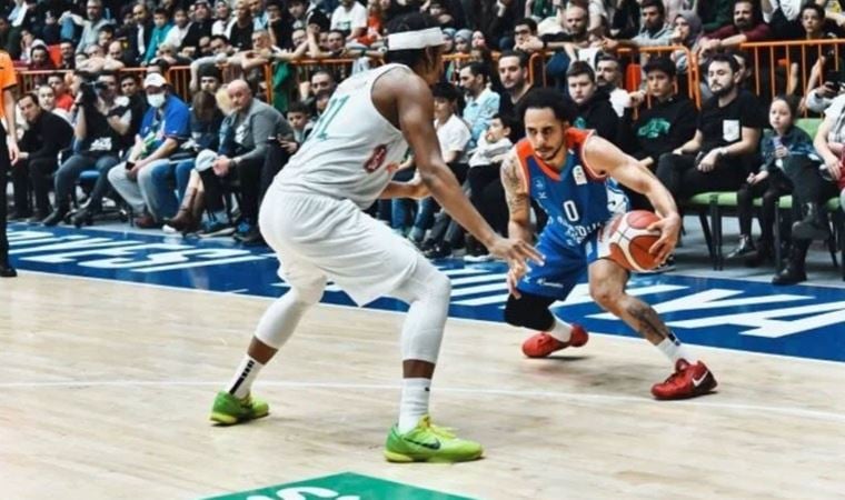 Anadolu Efes, AYOS Konyaspor’u rahat geçti!