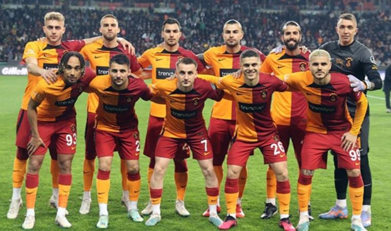 Nihat Kahveci’den flaş Galatasaray yorumu: Sevilla mağlubiyetini unutturdu