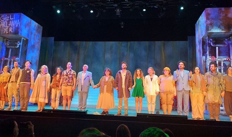 ‘Sidikli Kasabası Müzikali’ 27 kişilik kadrosuyla sezon boyunca Zorlu PSM’de: Her şey ‘Özgürlük’ için