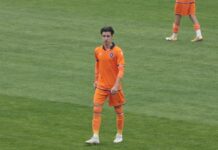 Genç Yıldız Berk ZERENMAN Kimdir ? Genç Yıldız Berk ZERENMAN Kimdir ?