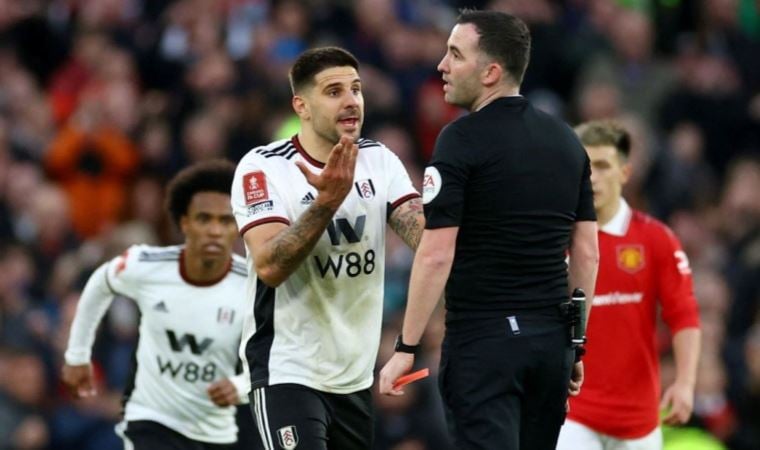 İngiltere Premier Lig’den tarihi karar: Aleksandar Mitrovic’e 8 maç ceza