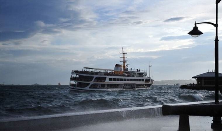 İstanbul’da bazı vapur seferleri iptal edildi