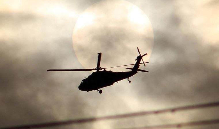 Japonya’da 6 Nisan’da kaybolan askeri helikopterin 5 mürettebatı ölü bulundu