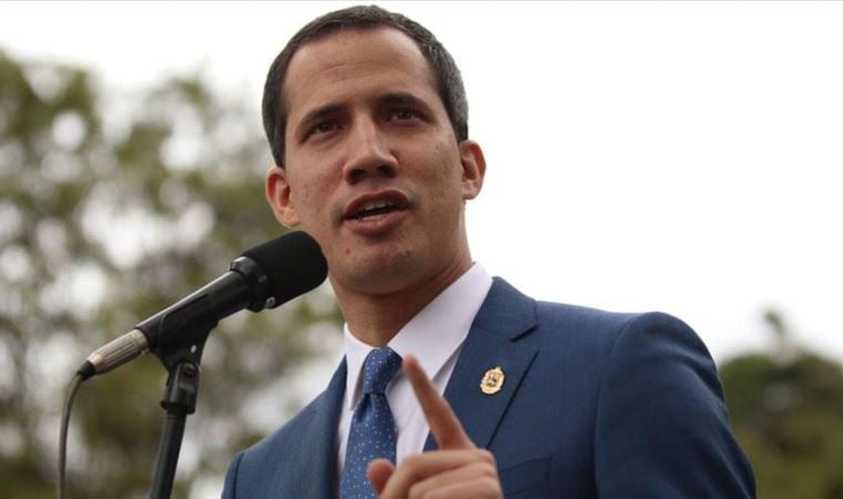 Kolombiya, Venezuelalı muhalif Juan Guaido’nun ülkeyi terk etmesini istedi