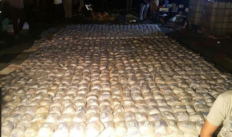 Kolombiya’da 5,5 ton kokain ele geçirildi