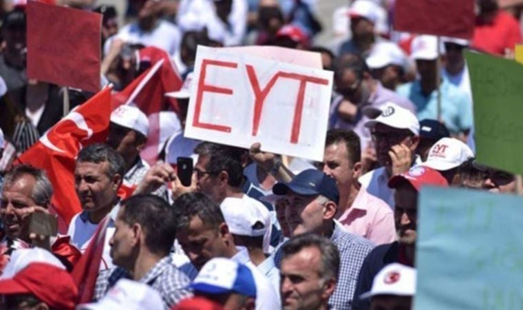 Özgür Erdursun yeni gündem deyip duyurdu! ‘EYT’de 8 Eylül 1999 sonrası…’
