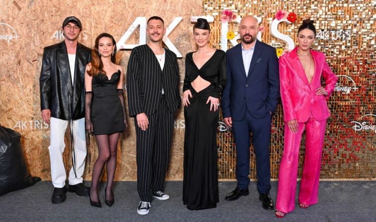 Aktris’ten özel gösterim