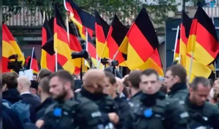 Almanya’da ‘Irkçılık var’ diyen Türk işinden oldu