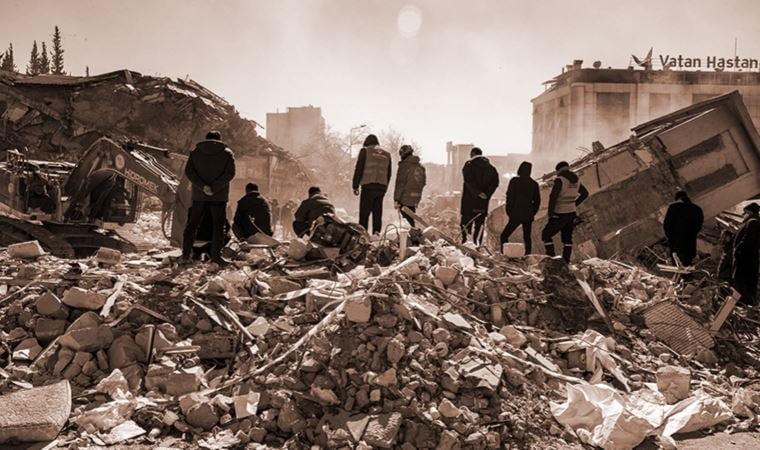 Hatay’da kaybolan kişi depremde yıkılan binanın enkazındaki su birikintisinde ölü bulundu