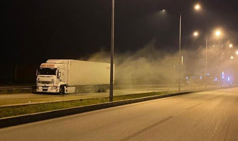 Hidroklorik asit yüklü TIR’da ‘duman’ paniği
