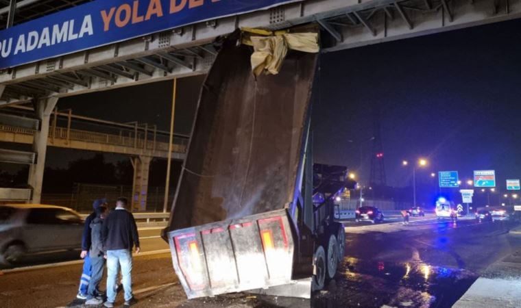 Kağıthane’de faciadan dönüldü: Açık kalan ‘damper’ yaya üst geçidine çarptı