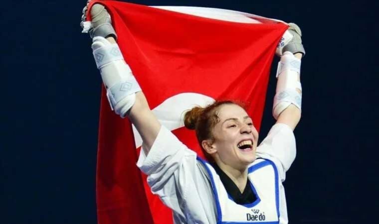 Merve Dinçel, Dünya Tekvando Şampiyonası’nda altın madalya kazandı