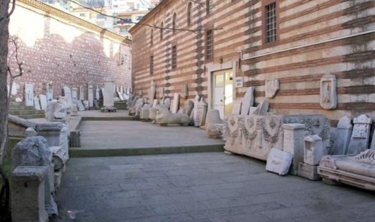 Müzeyi ‘küf’ yaptılar