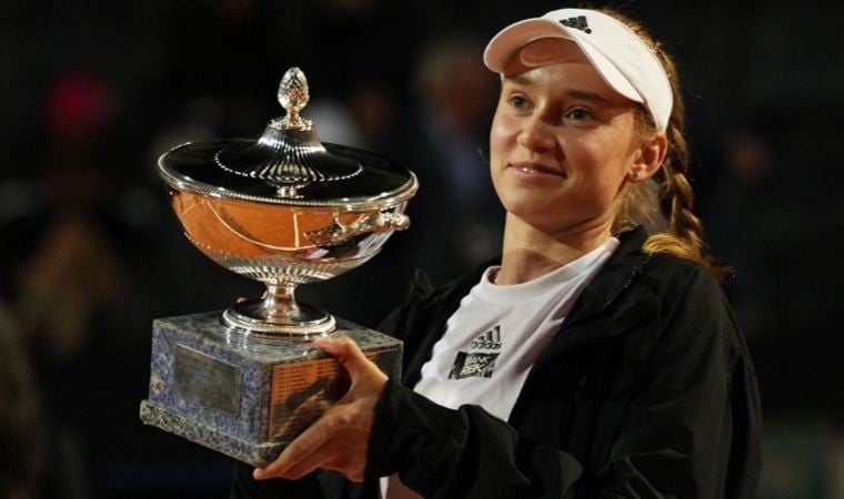 Roma Açık’ta zafer Elena Rybakina’nın!