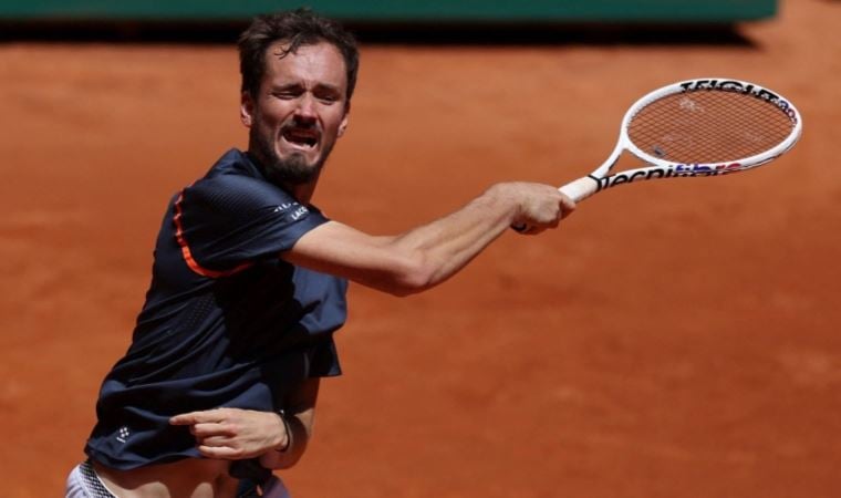 Rus tenisçi Daniil Medvedev’den erken veda