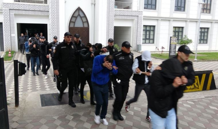 Sahte ‘konteyner’ ve ‘karavan’ ilanıyla depremzedeleri dolandıran 24 kişi yakalandı