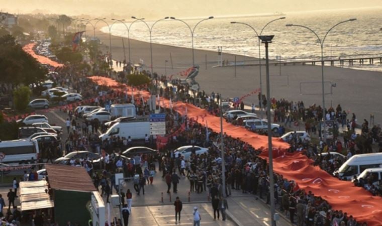 Samsun’da 19 Mayıs kutlamaları bugün başlıyor: 1919 metrelik bayrakla yürüyüş