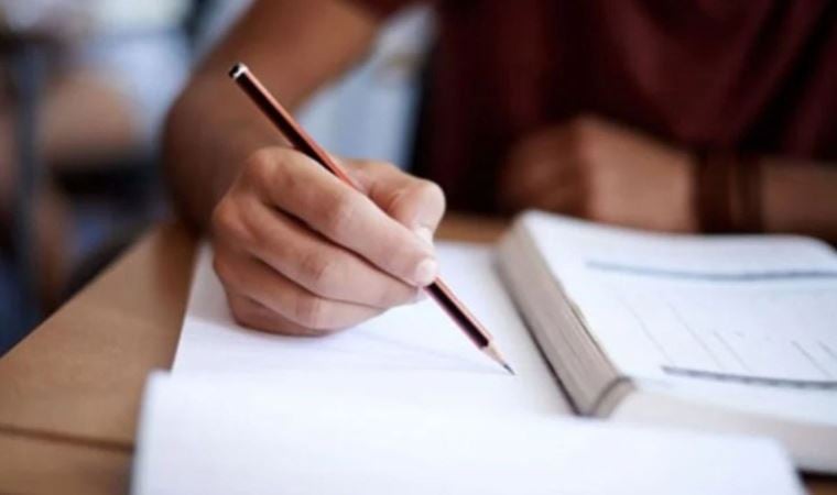 Sınav kaygısına yenilmemek için beslenme ve uyku önemli