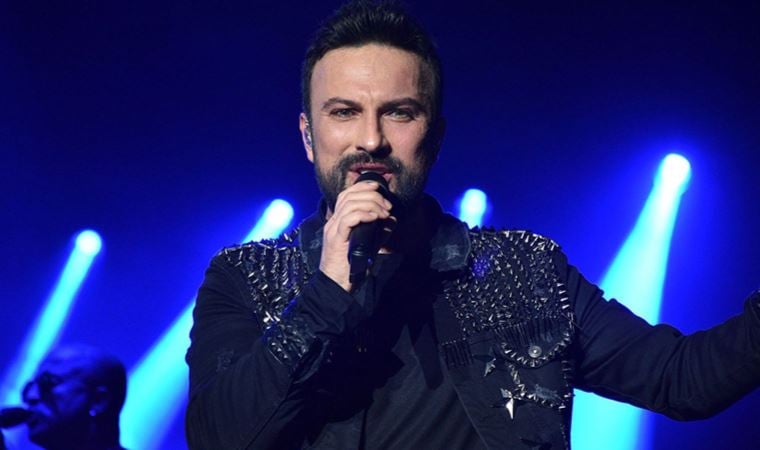 Tarkan’dan dikkat çeken 19 mayıs paylaşımı