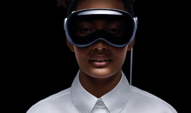Apple bir süredir beklenen “Vision Pro” başlığını tanıttı
