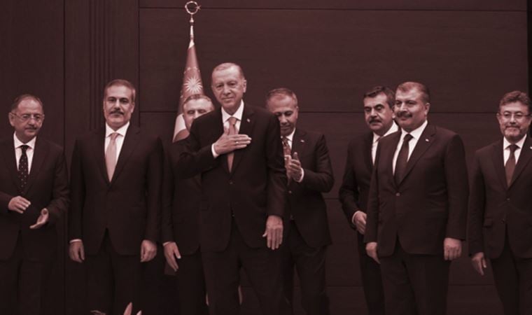 Bakanların bile bakan olacaklarından haberi yokmuş: ‘Birkaç saat kala öğrendiler…’