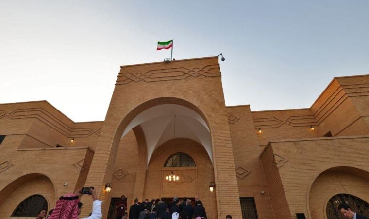 İran, 7 yıl aradan sonra Suudi Arabistan’daki büyükelçiliğini yeniden açtı
