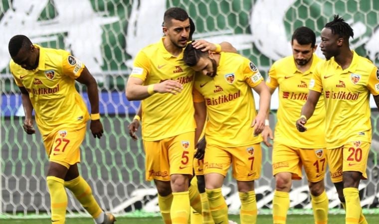 Kayserispor’da Mario Gavranovic takımdan ayrıldı